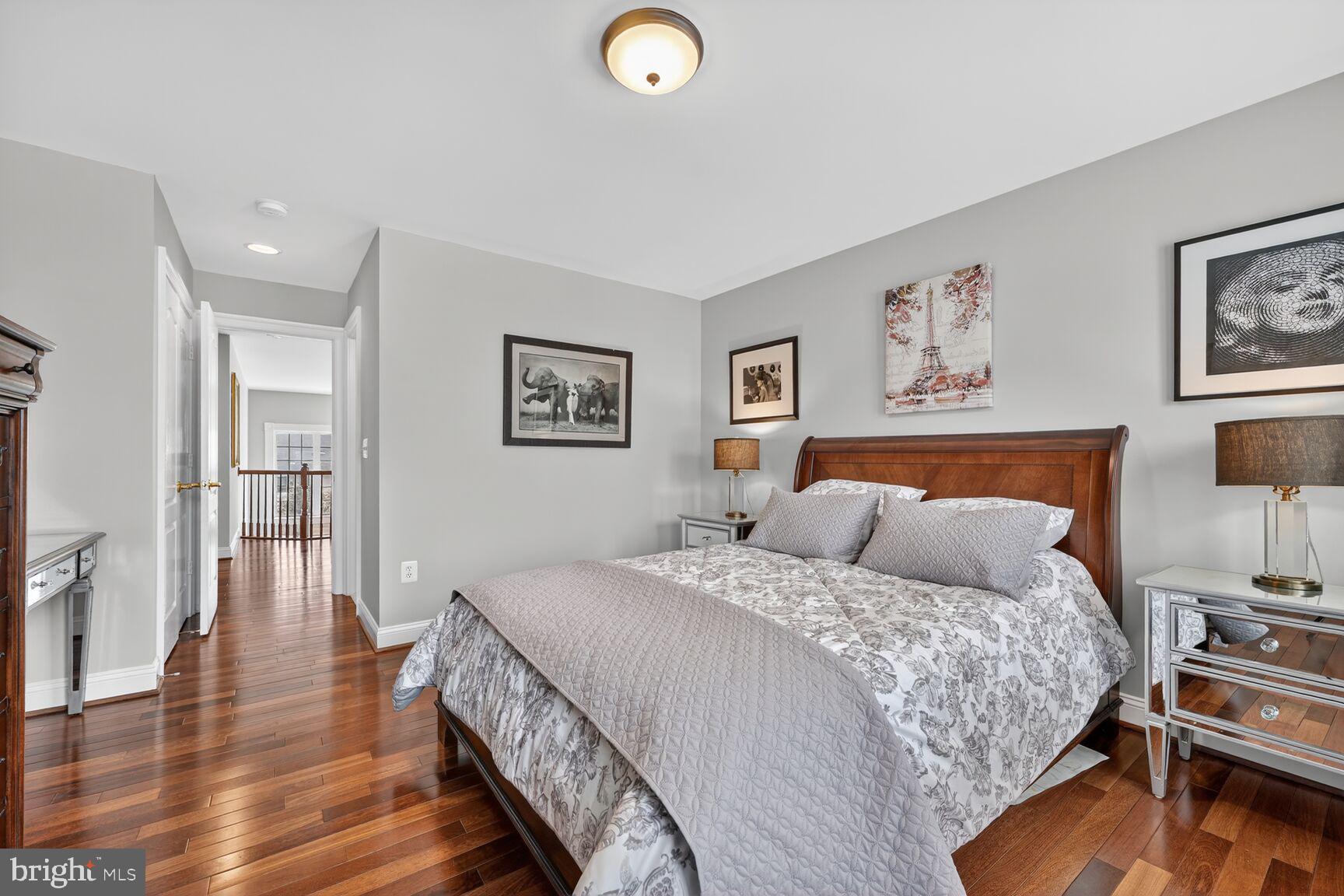 MINOR HILL - Residential