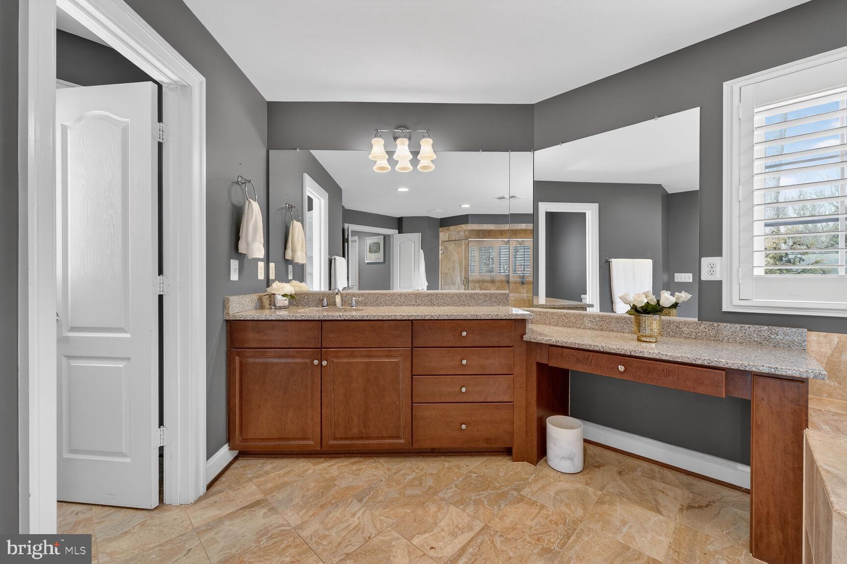 MINOR HILL - Residential