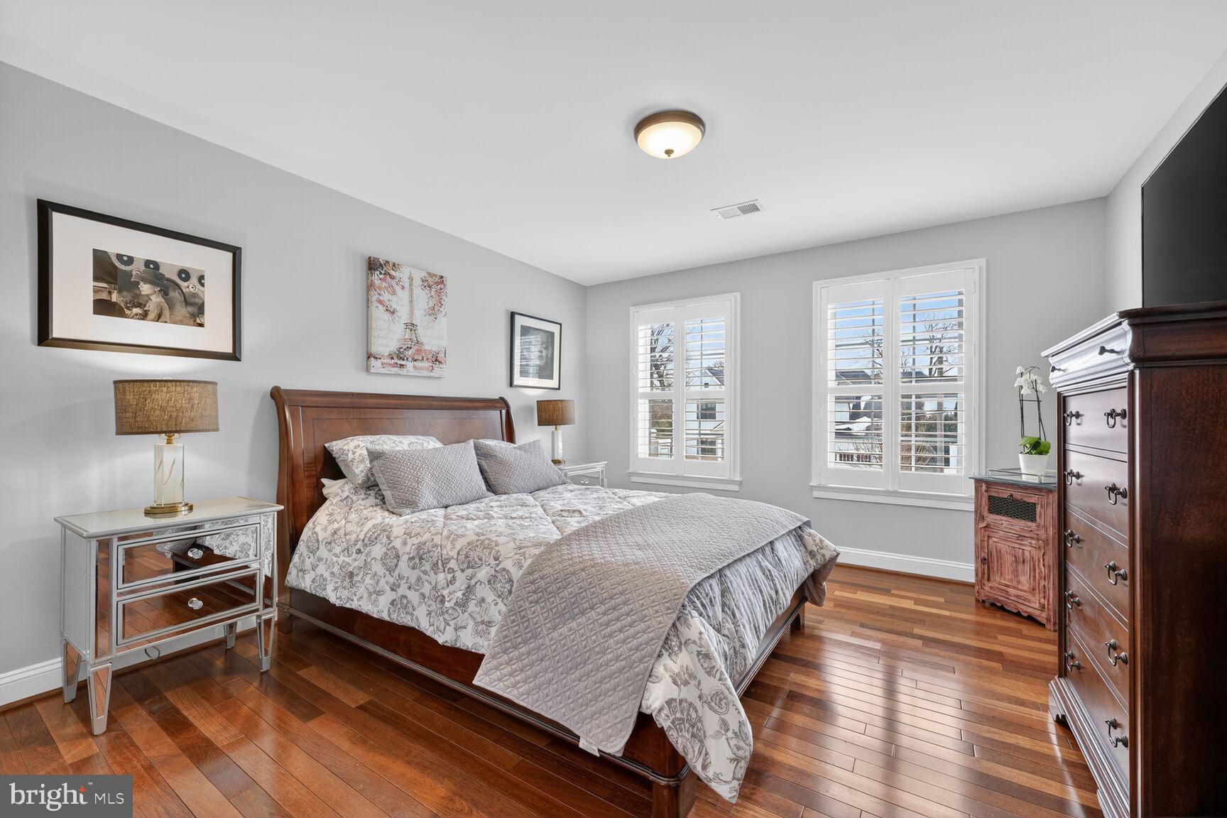 MINOR HILL - Residential