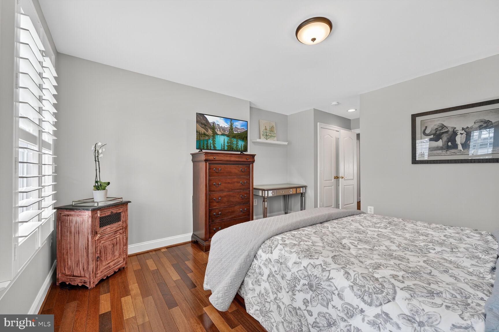 MINOR HILL - Residential