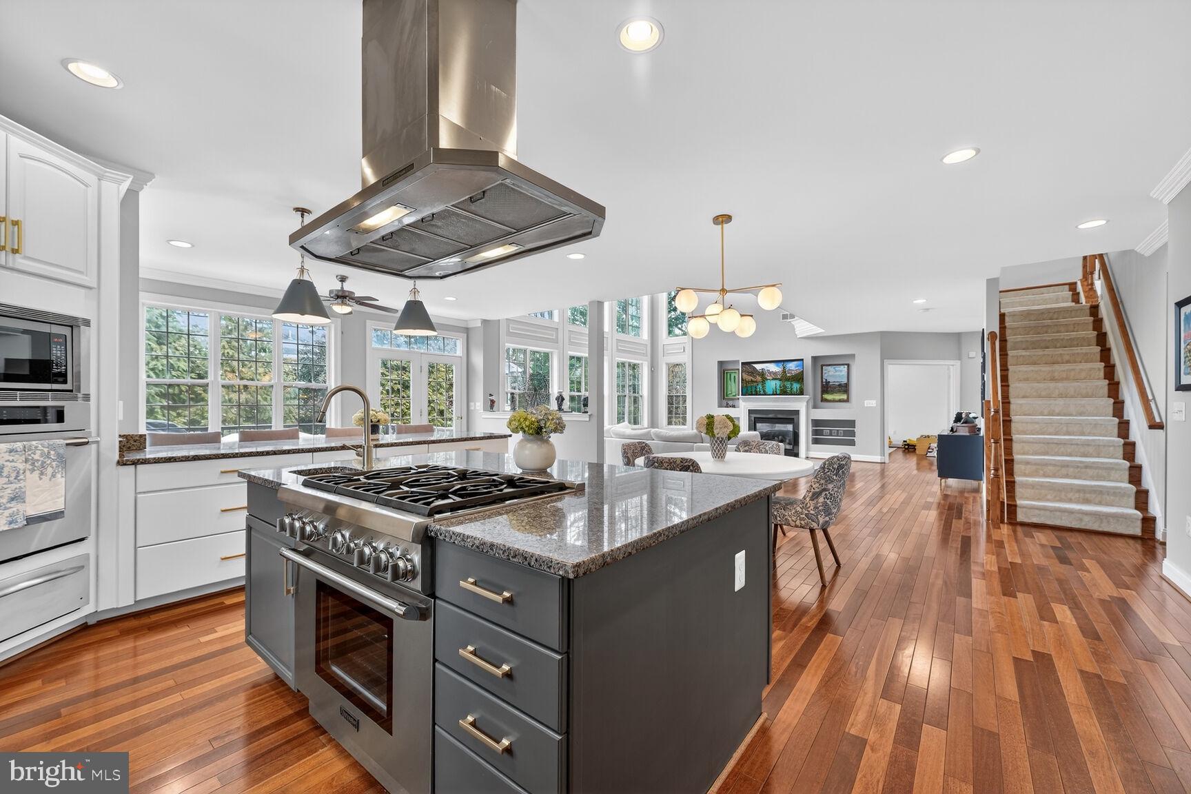 MINOR HILL - Residential