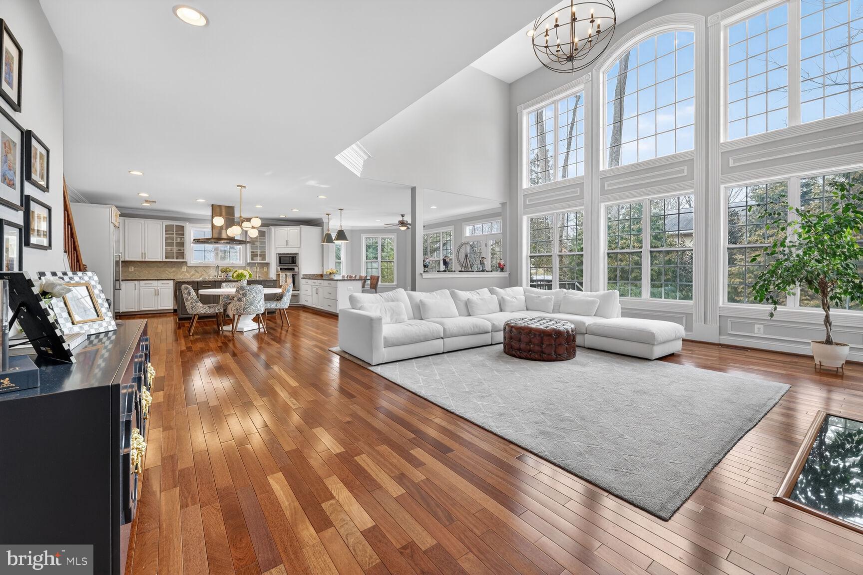 MINOR HILL - Residential