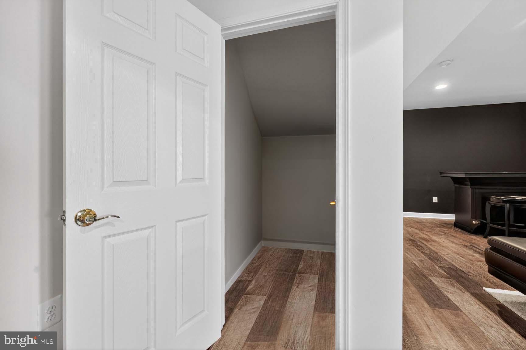 MINOR HILL - Residential