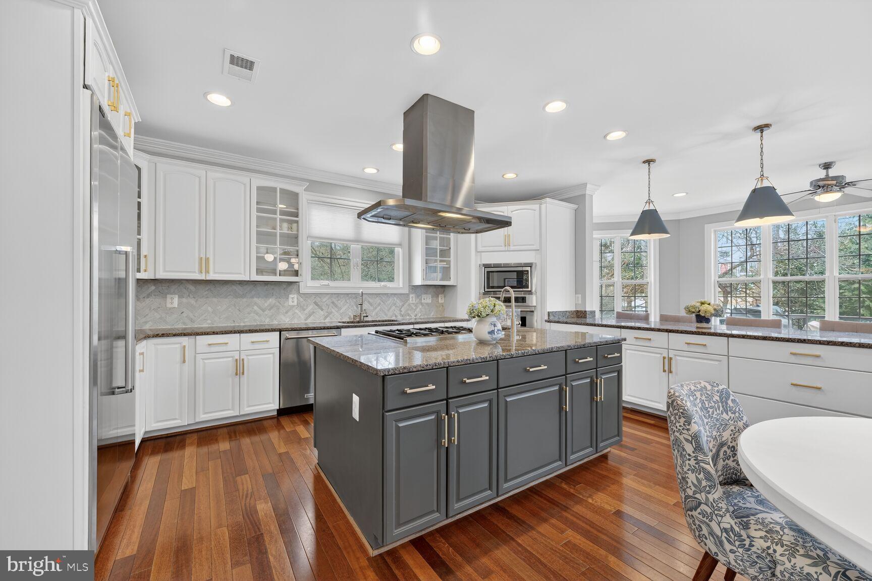 MINOR HILL - Residential