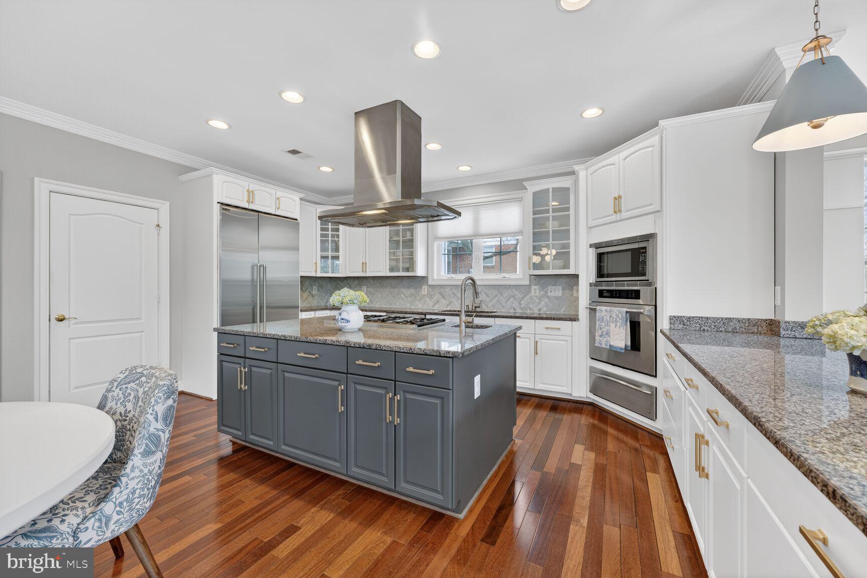 MINOR HILL - Residential