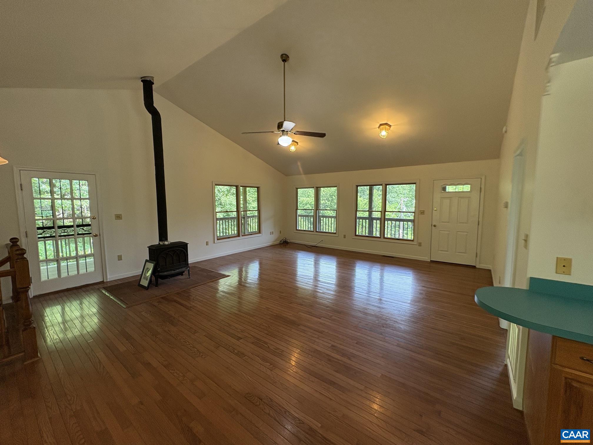 4893 WEAKLEY HOLLOW RD