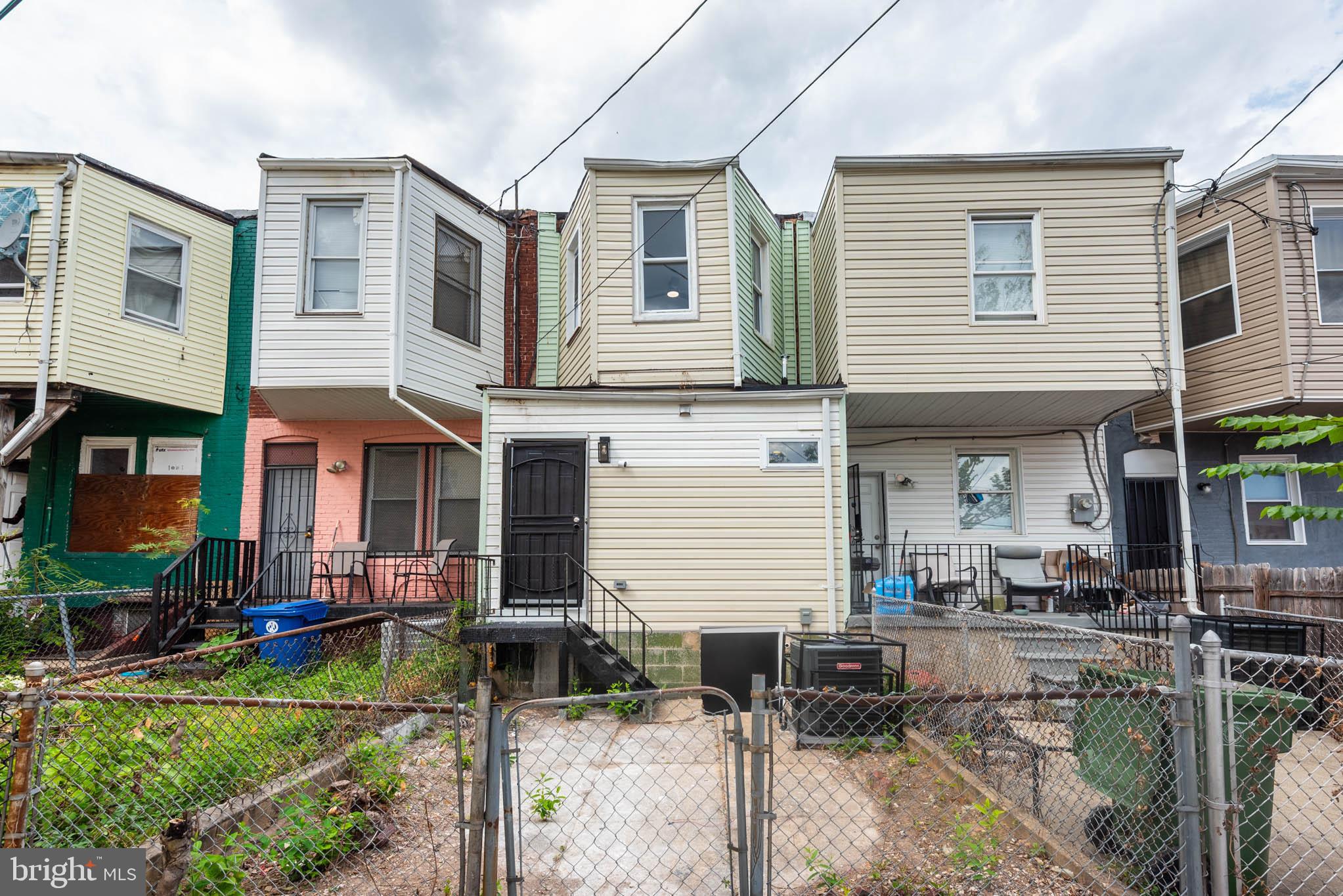 BROADWAY EAST - Residential
