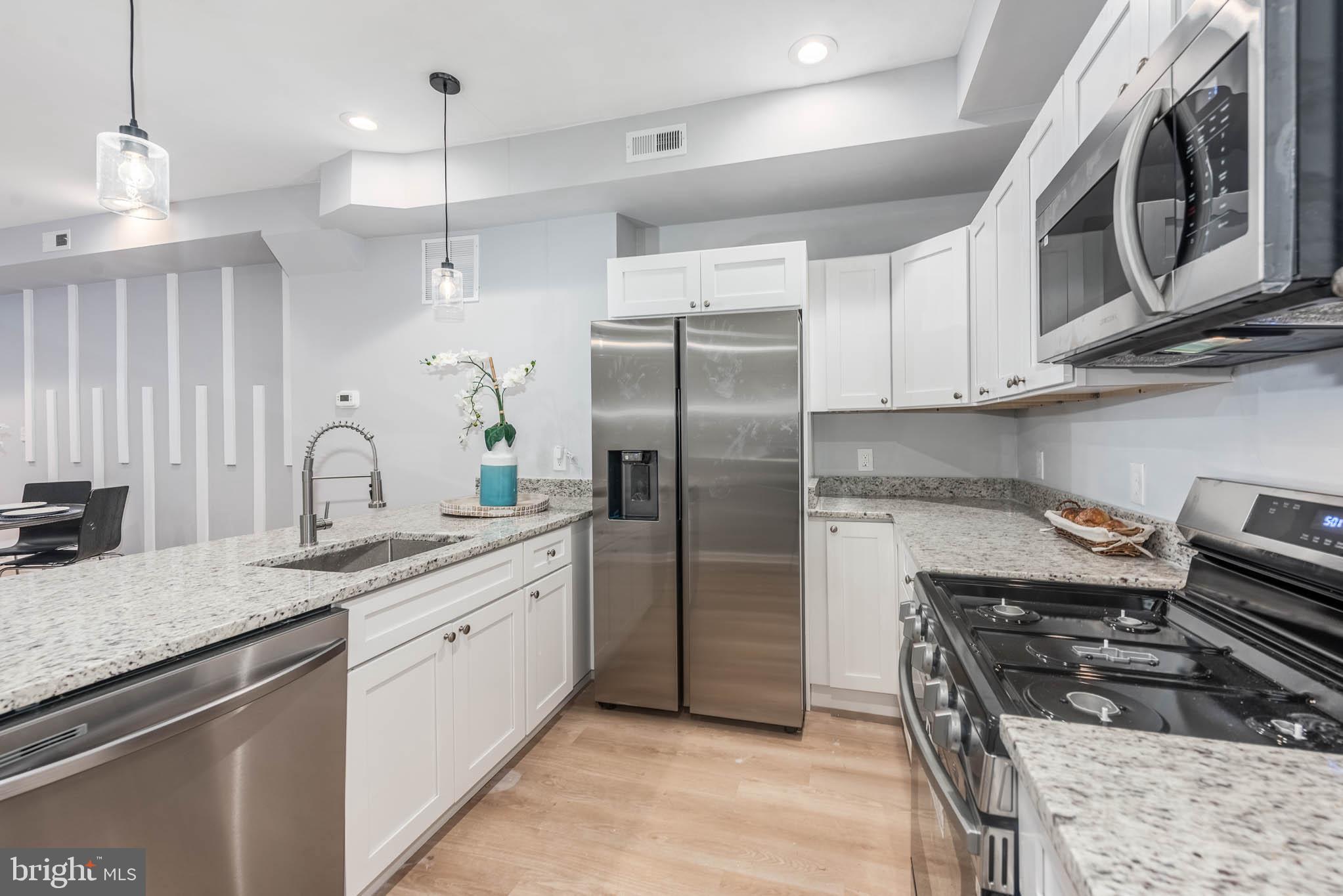BROADWAY EAST - Residential