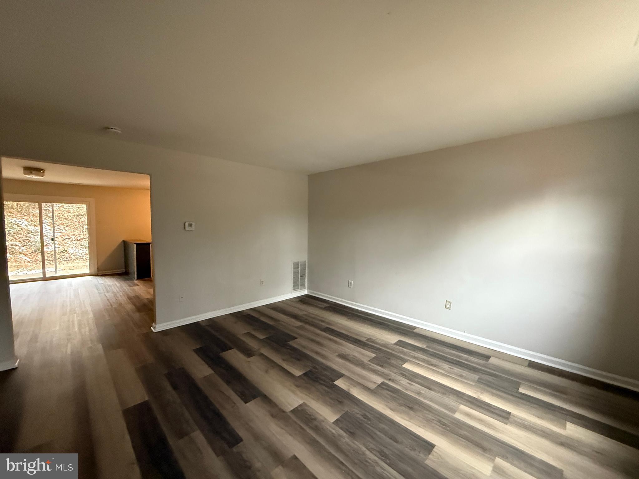 OLDE GREENWICH - Residential Lease