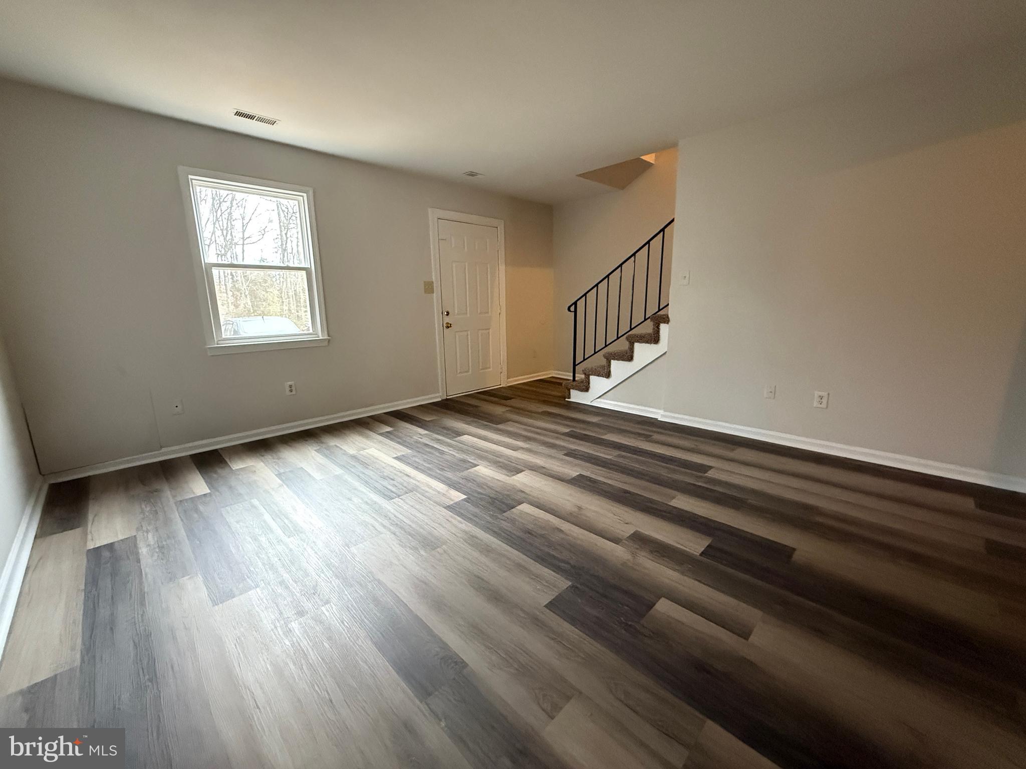 OLDE GREENWICH - Residential Lease