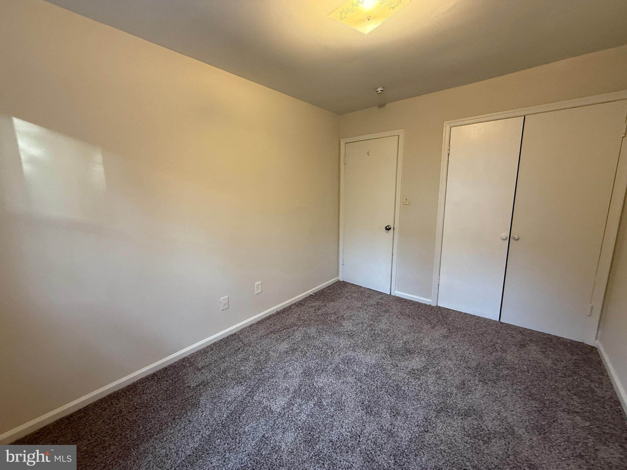 OLDE GREENWICH - Residential Lease