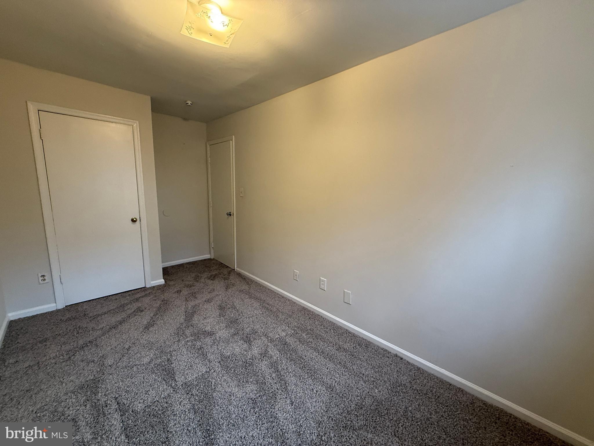 OLDE GREENWICH - Residential Lease