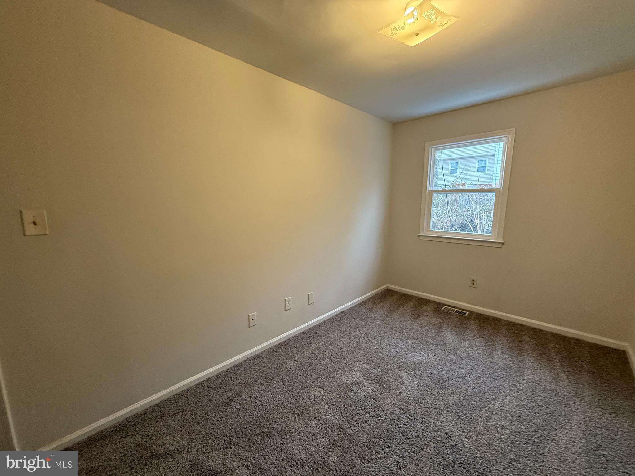 OLDE GREENWICH - Residential Lease