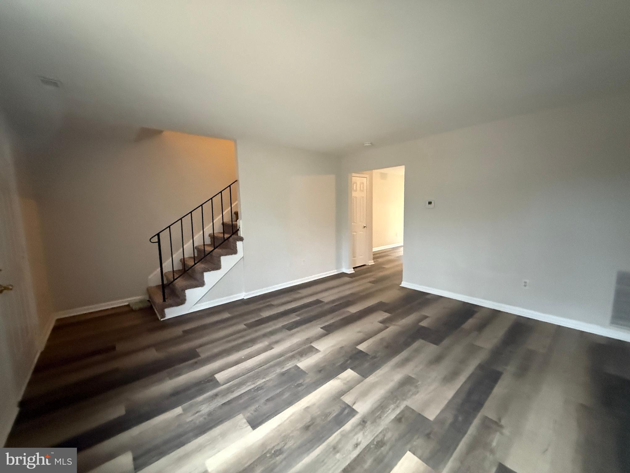 OLDE GREENWICH - Residential Lease