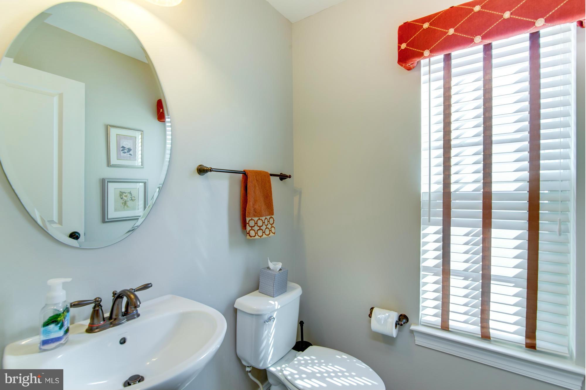 VIRGINIA MANOR CONDOMINIUM - Residential