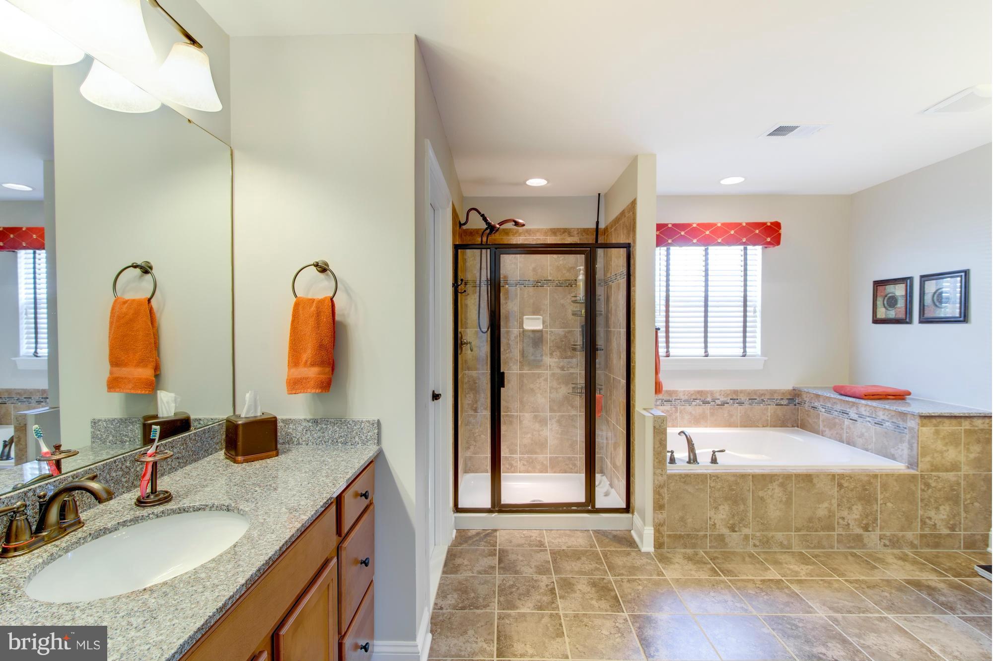 VIRGINIA MANOR CONDOMINIUM - Residential