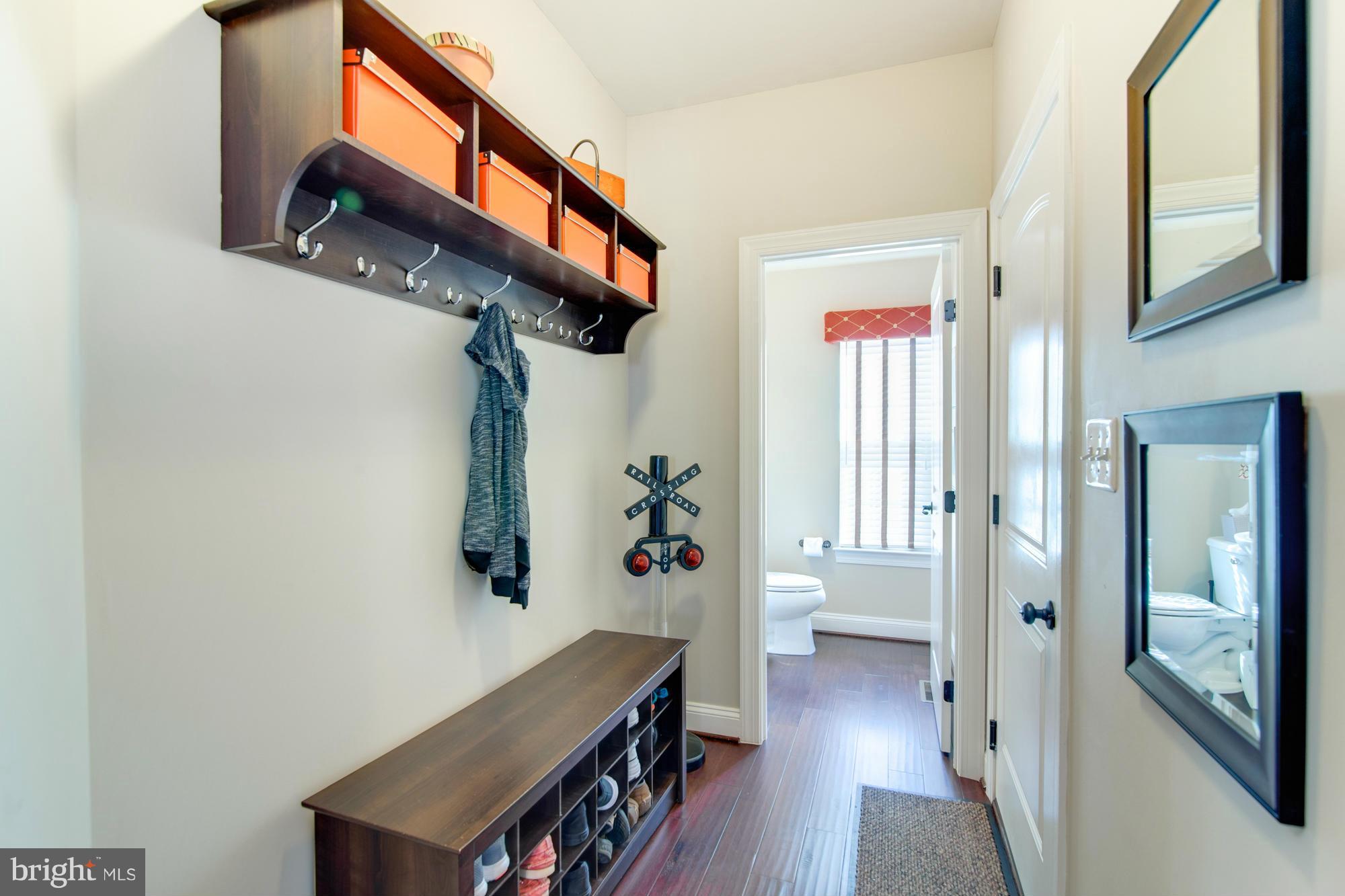 VIRGINIA MANOR CONDOMINIUM - Residential