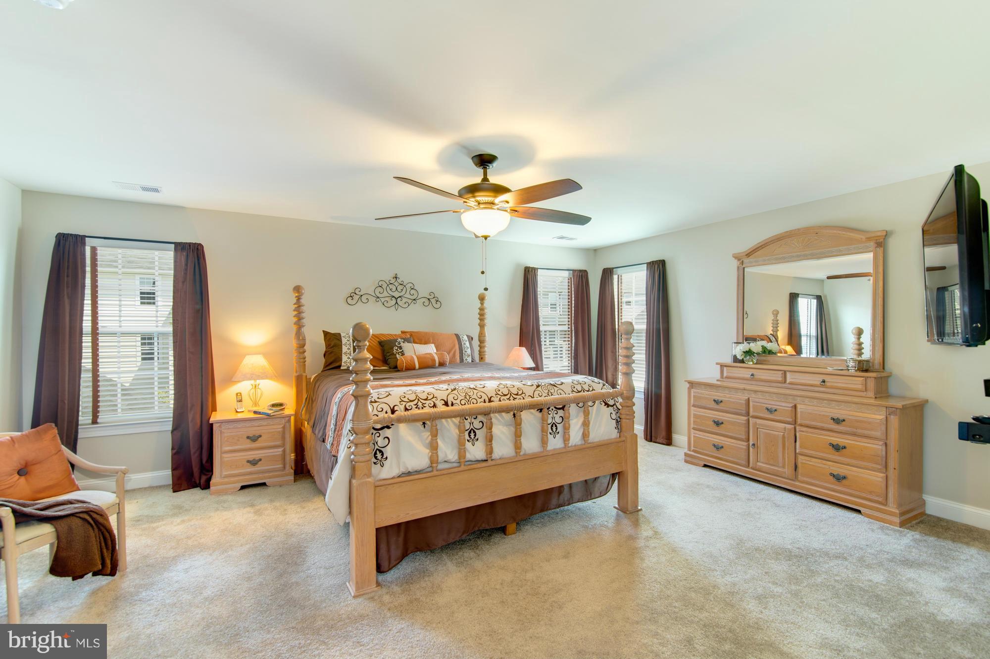 VIRGINIA MANOR CONDOMINIUM - Residential