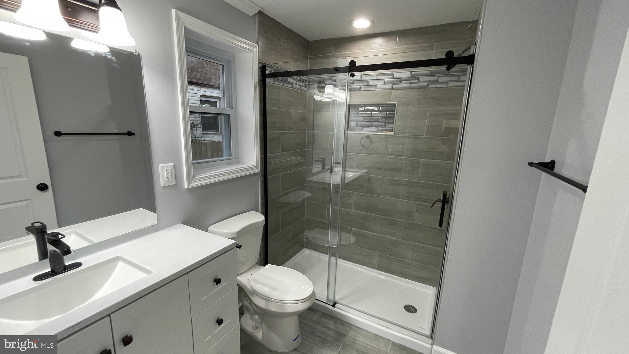 ELMWOOD - Residential