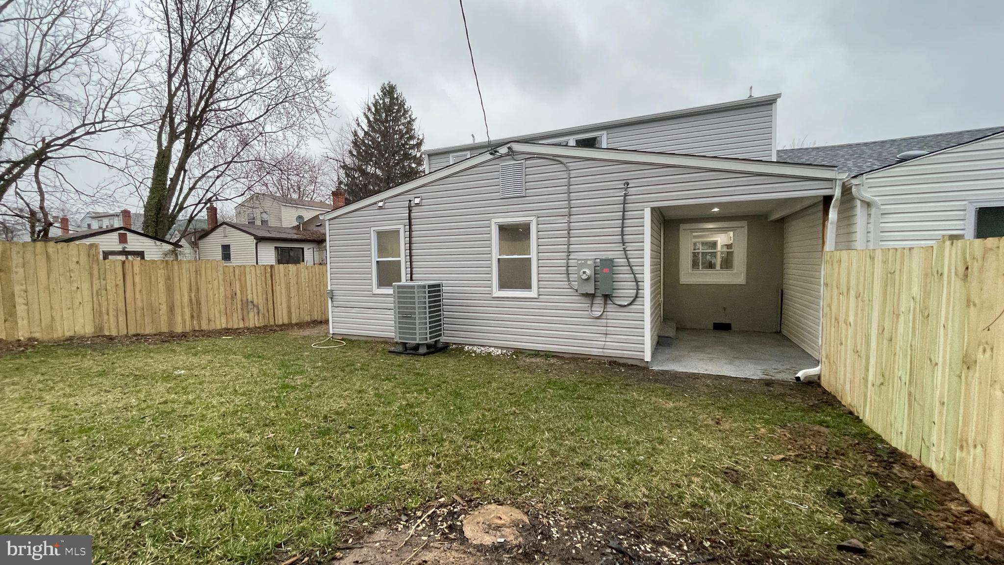 ELMWOOD - Residential