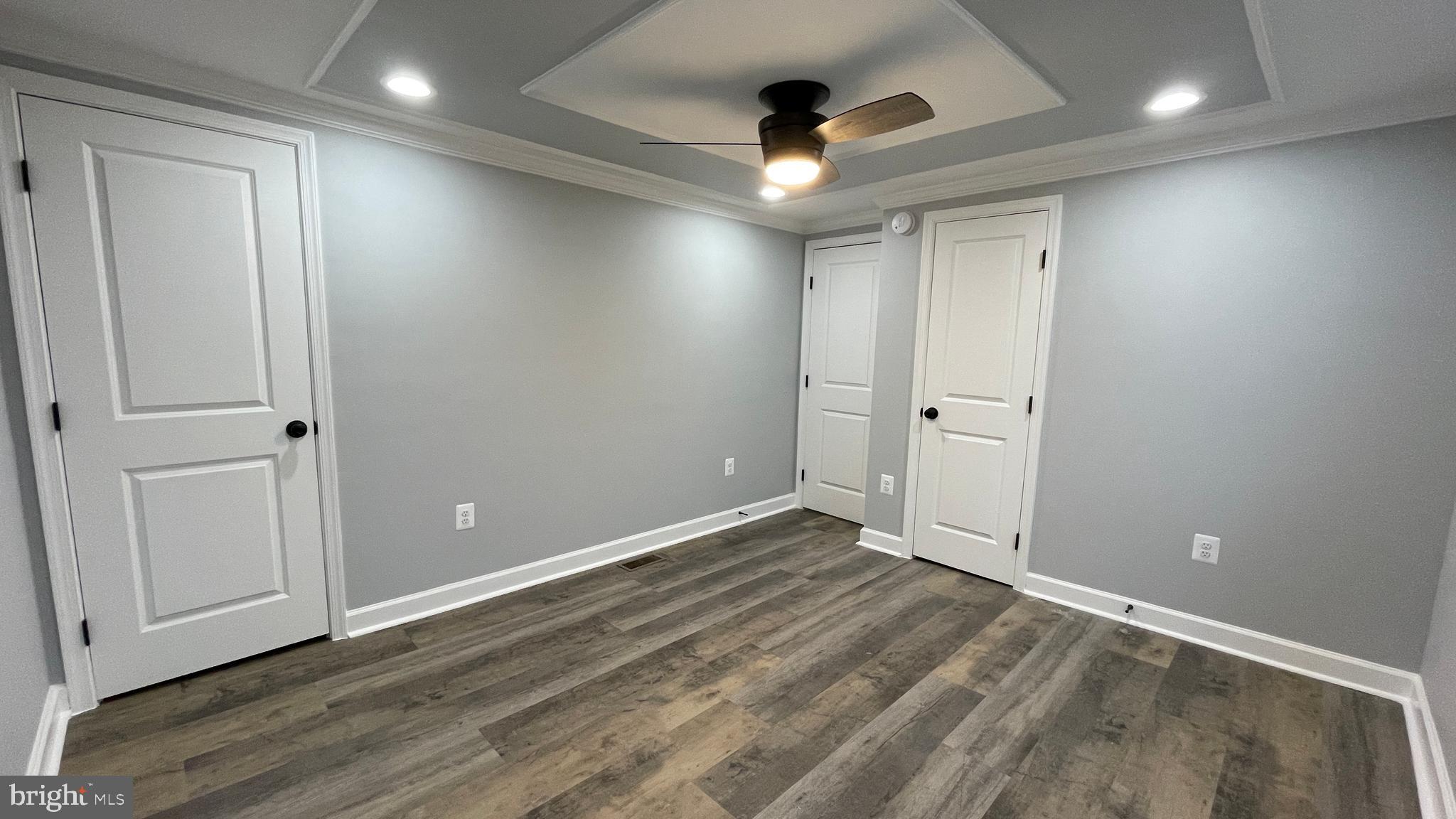 ELMWOOD - Residential