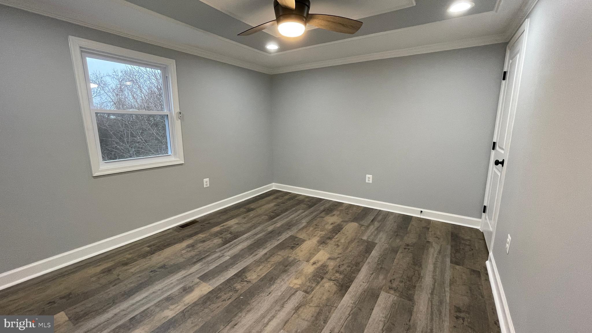 ELMWOOD - Residential