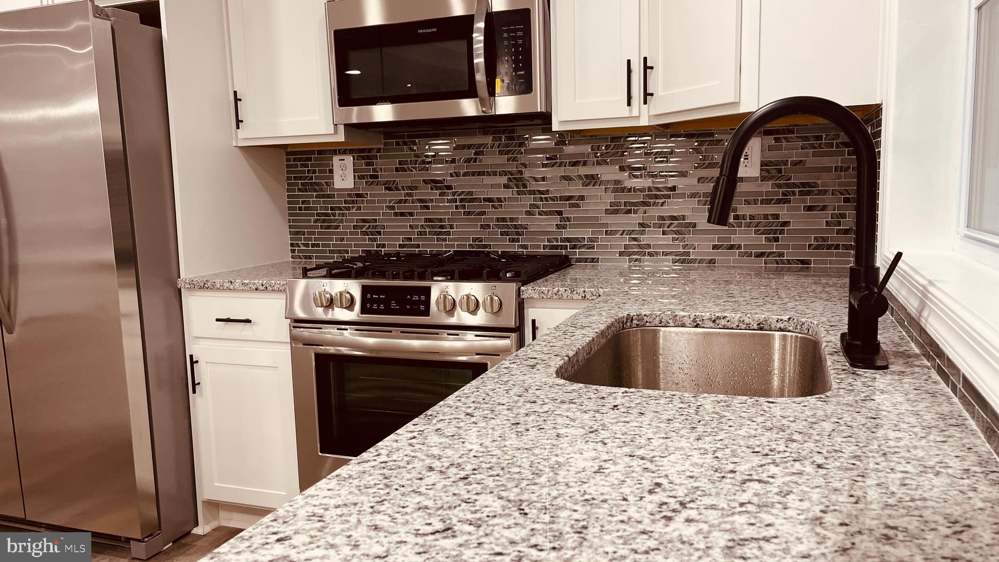 ELMWOOD - Residential