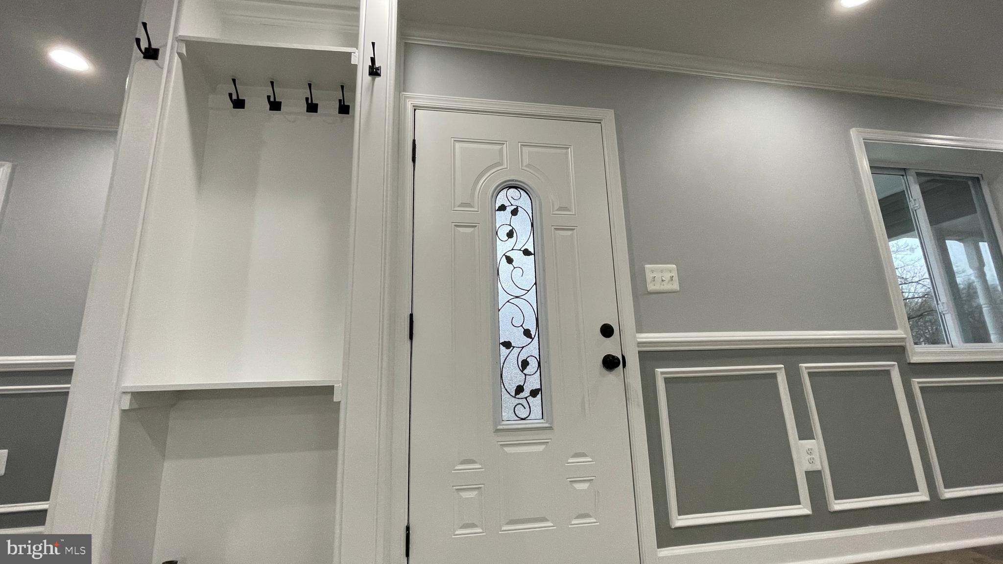 ELMWOOD - Residential