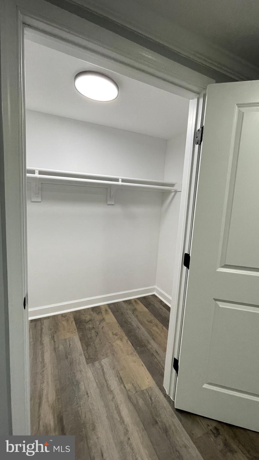 ELMWOOD - Residential