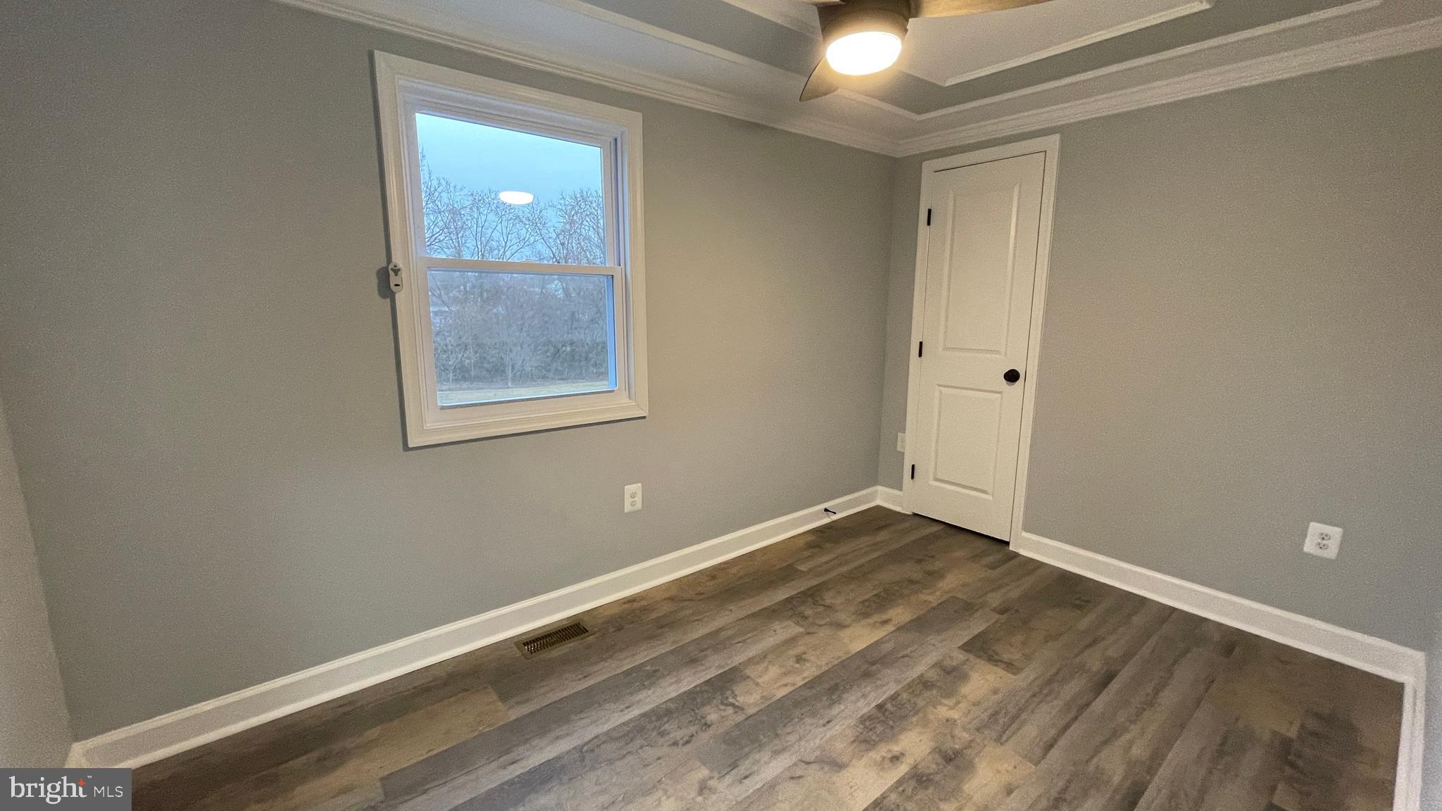 ELMWOOD - Residential