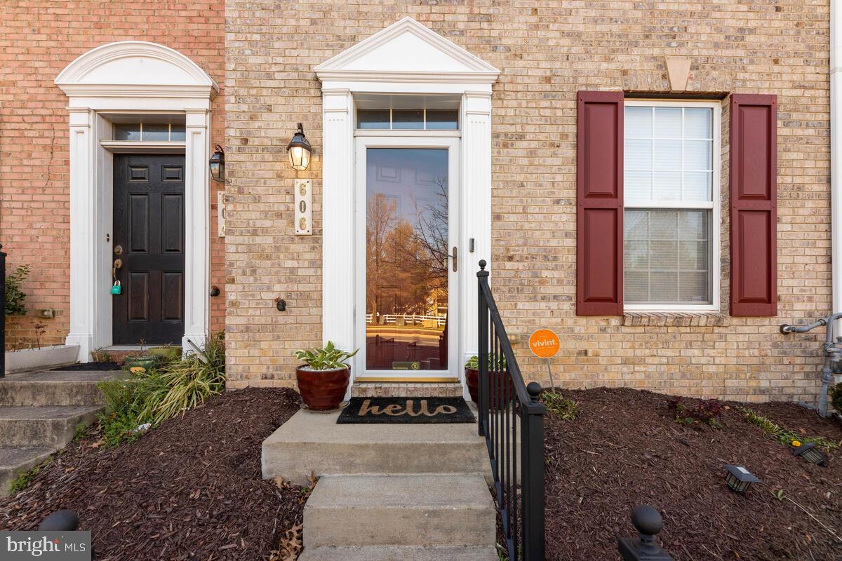 VICTORY PROMENADE - Residential