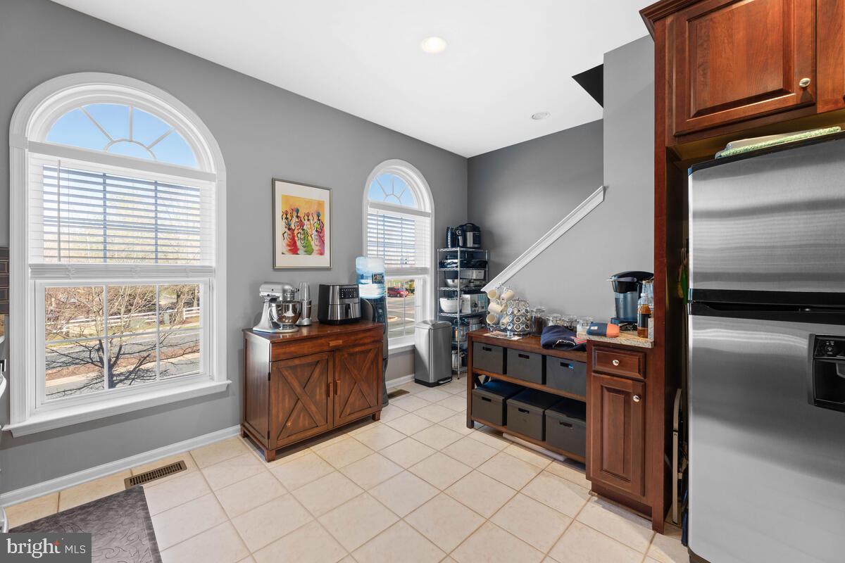 VICTORY PROMENADE - Residential