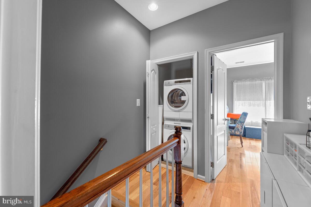 VICTORY PROMENADE - Residential