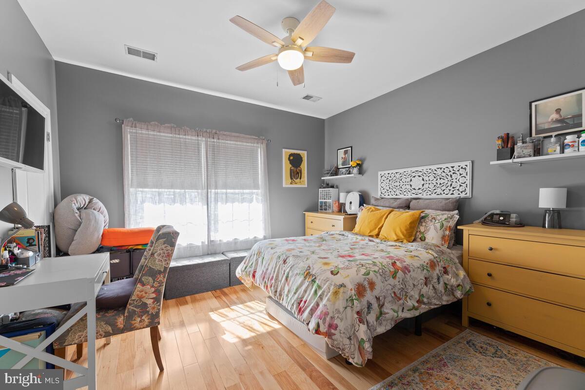 VICTORY PROMENADE - Residential