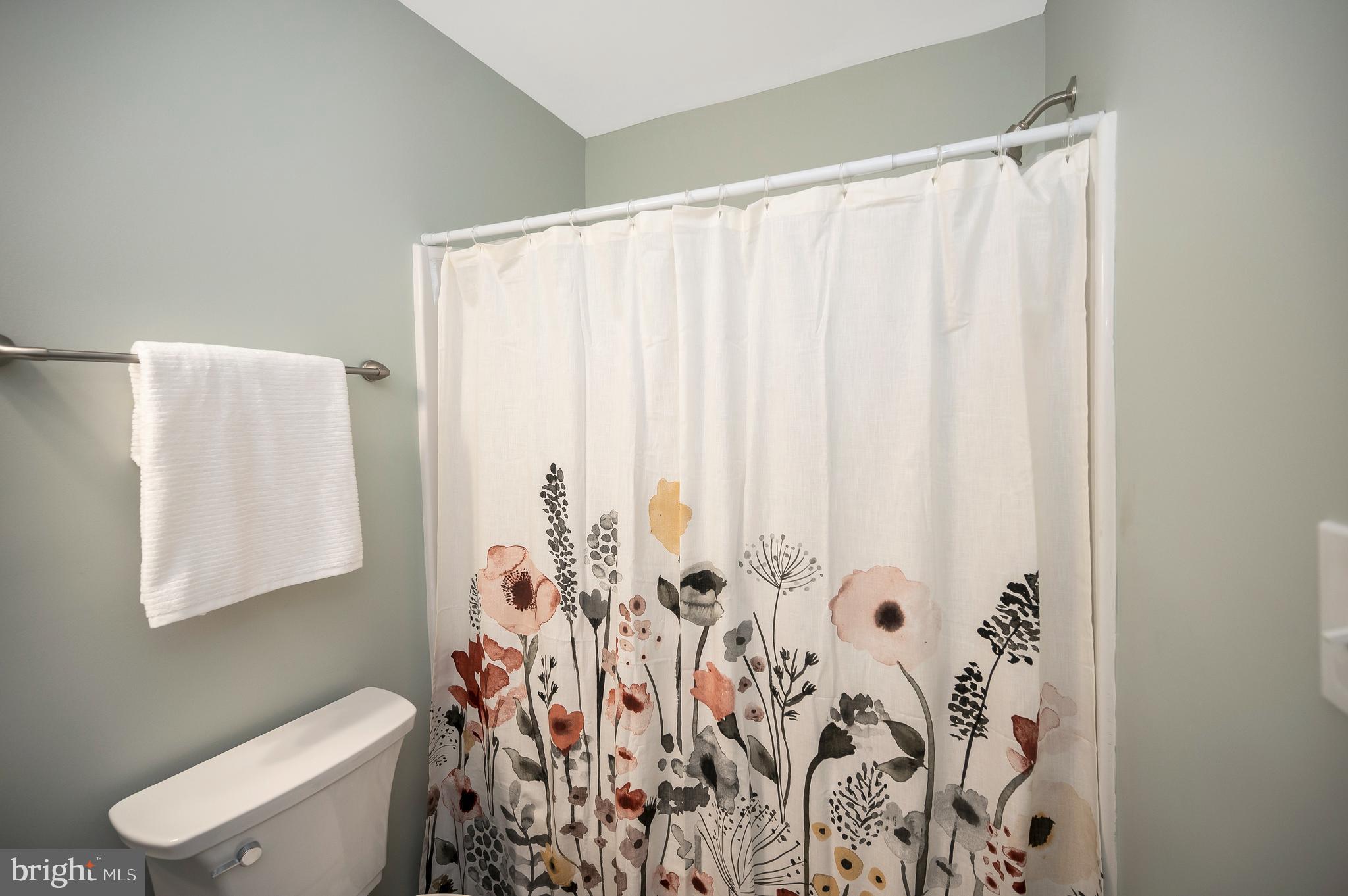 FARMINGTON HEIGHTS - Residential