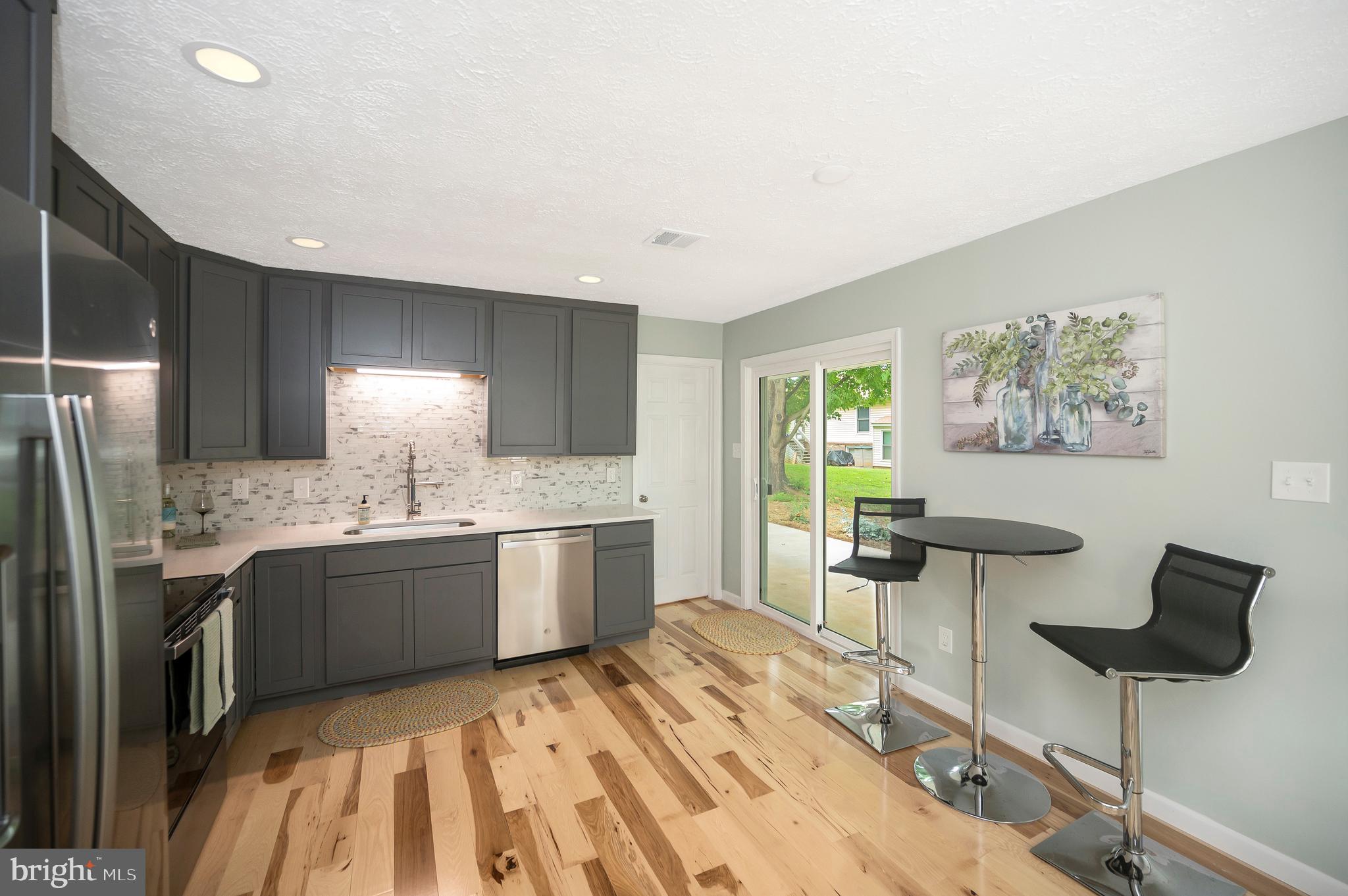 FARMINGTON HEIGHTS - Residential