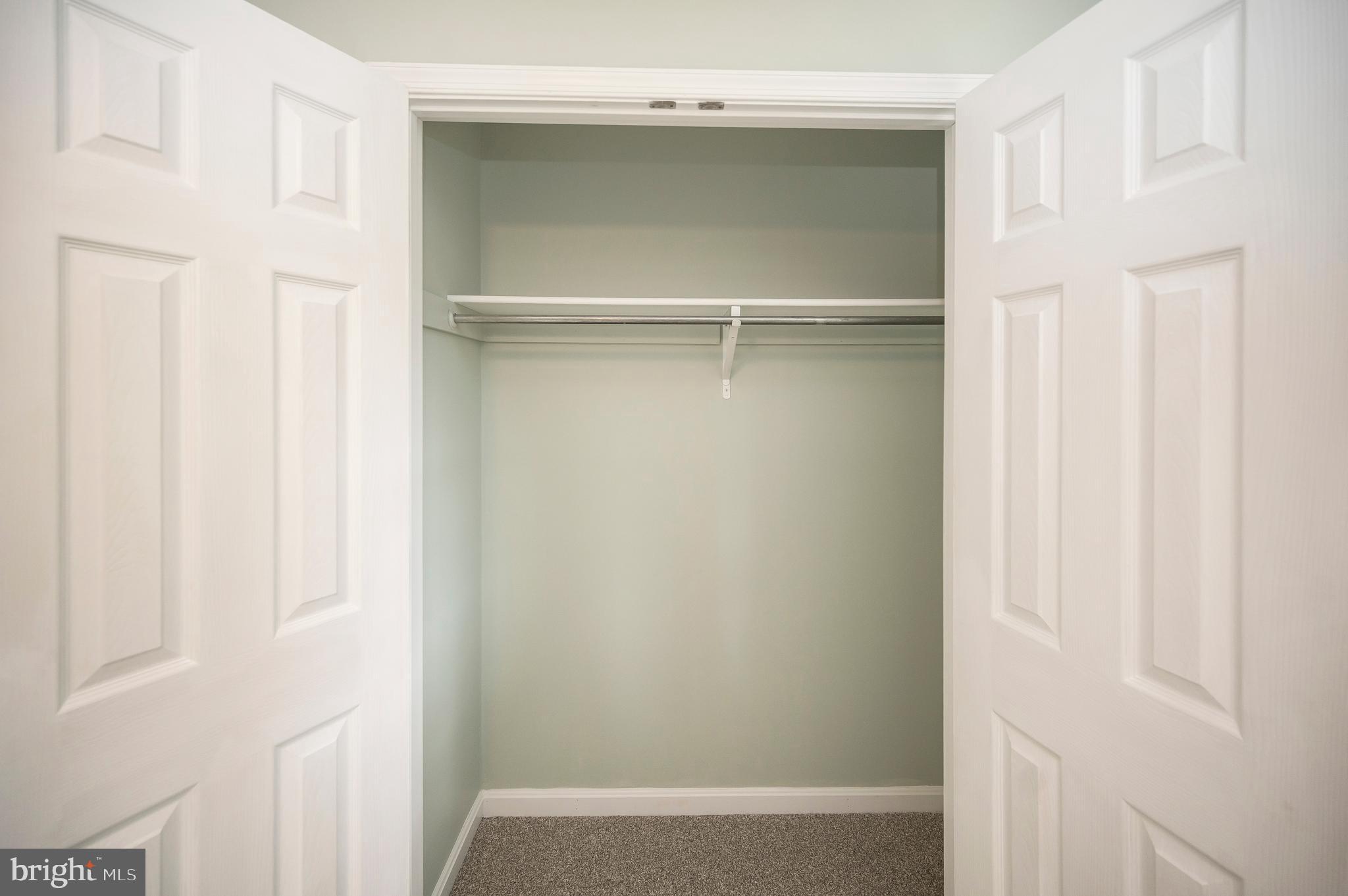 FARMINGTON HEIGHTS - Residential