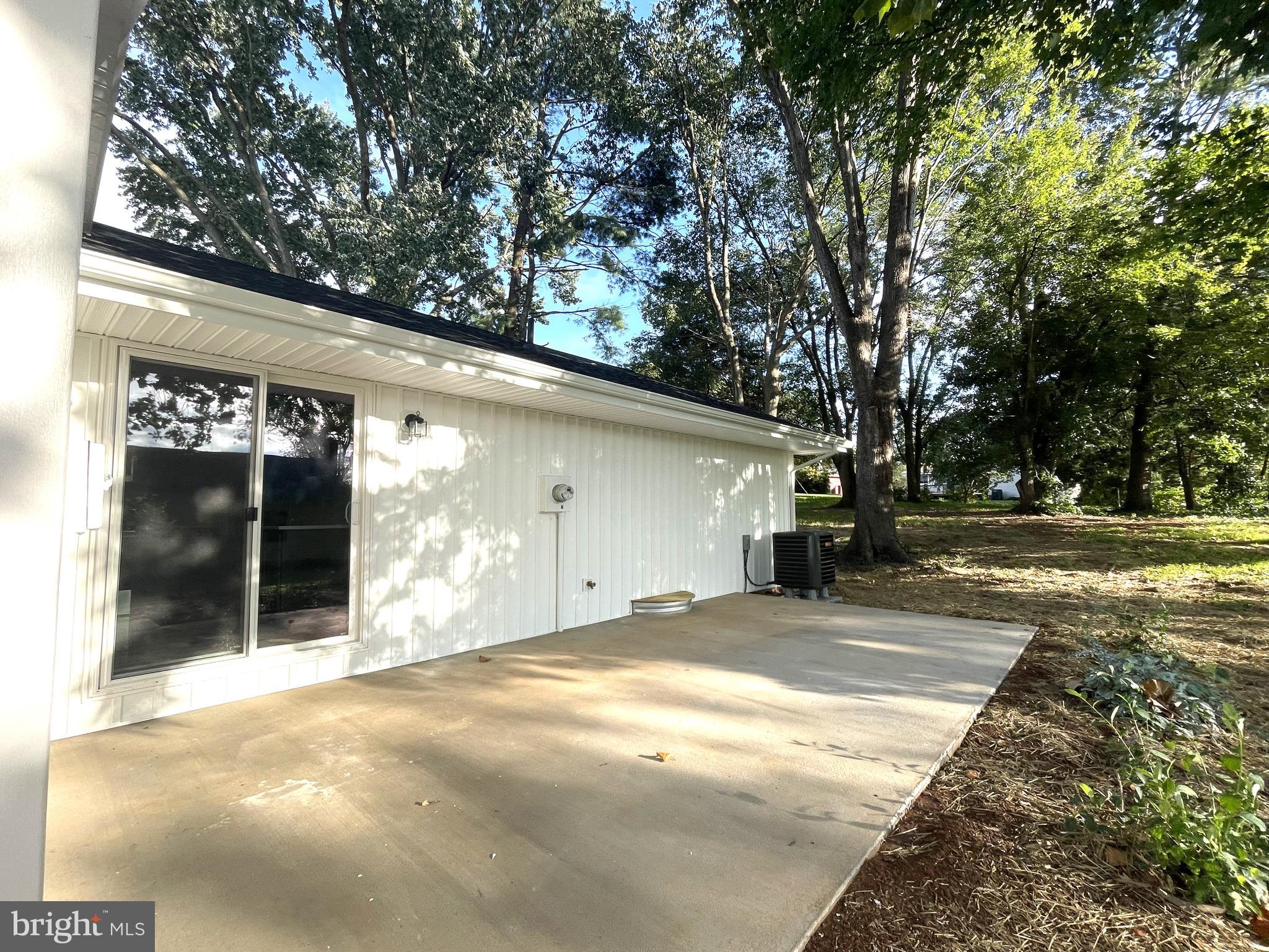 325 ELMWOOD DRIVE