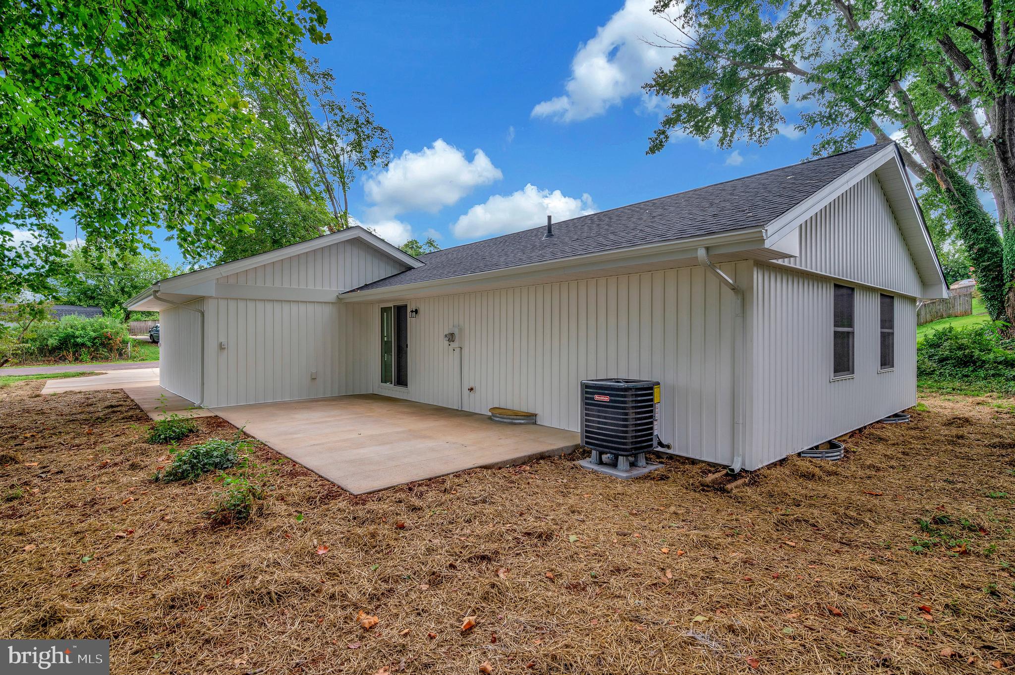 FARMINGTON HEIGHTS - Residential