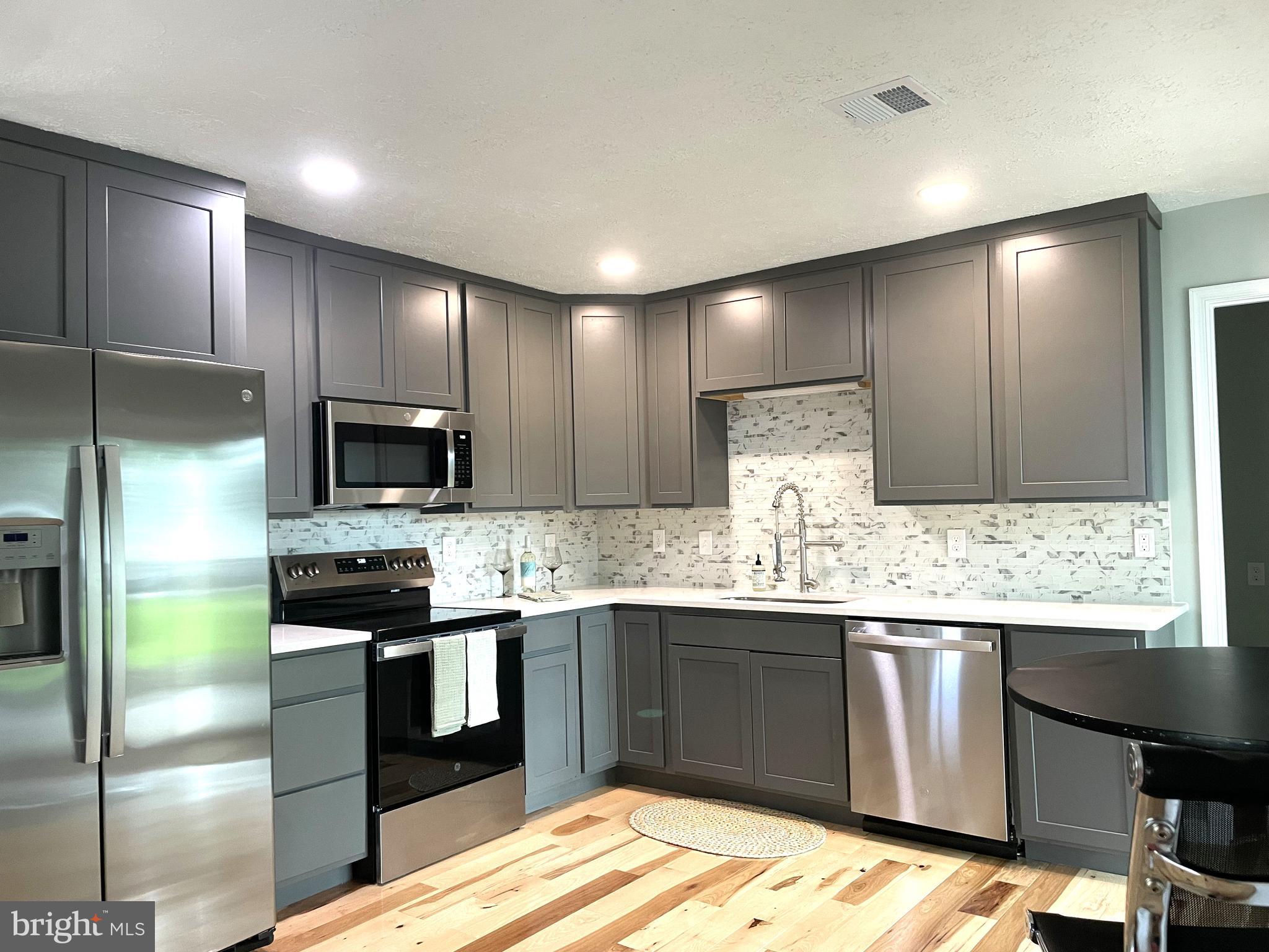 325 ELMWOOD DRIVE