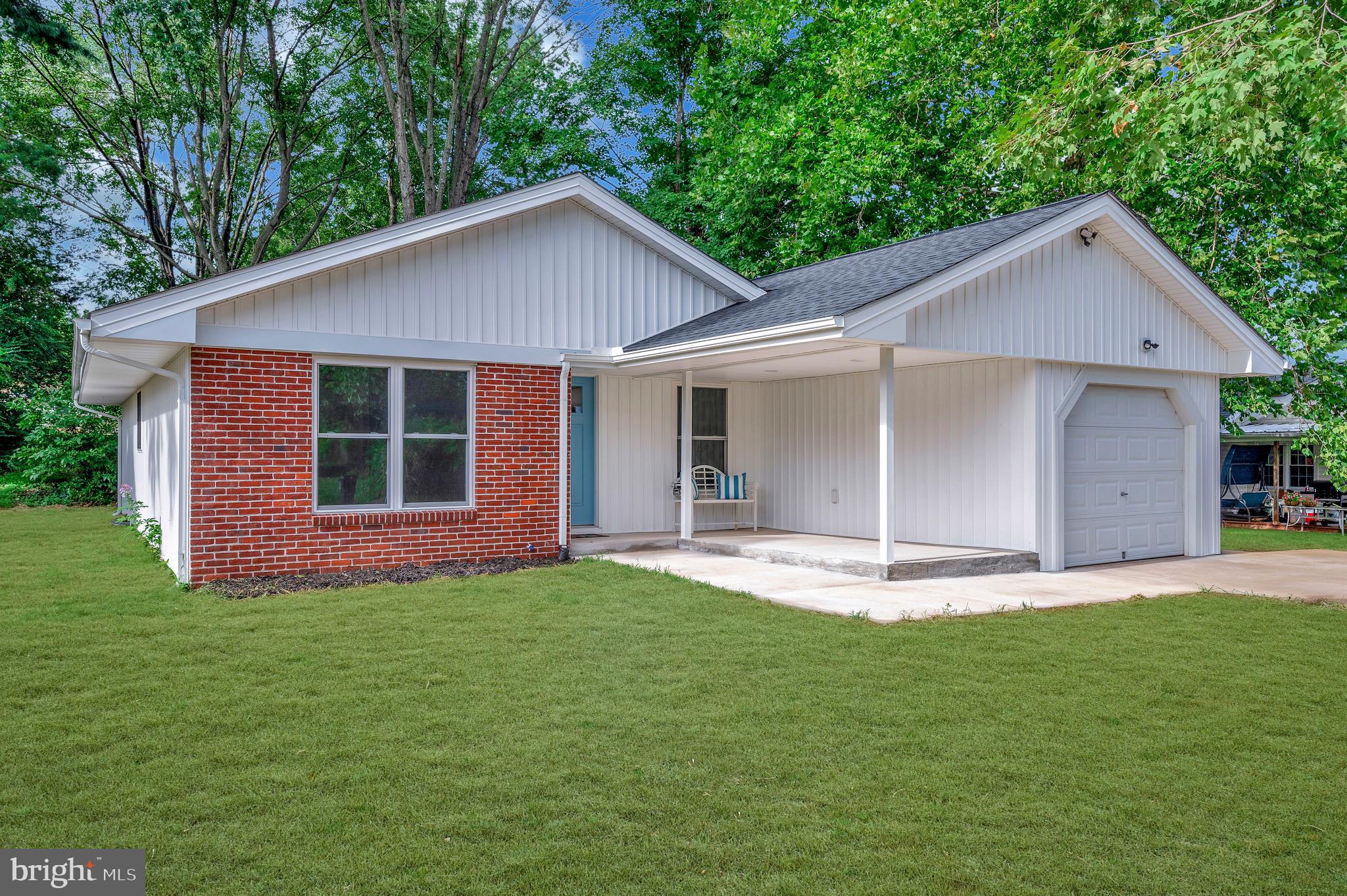 325 ELMWOOD DRIVE