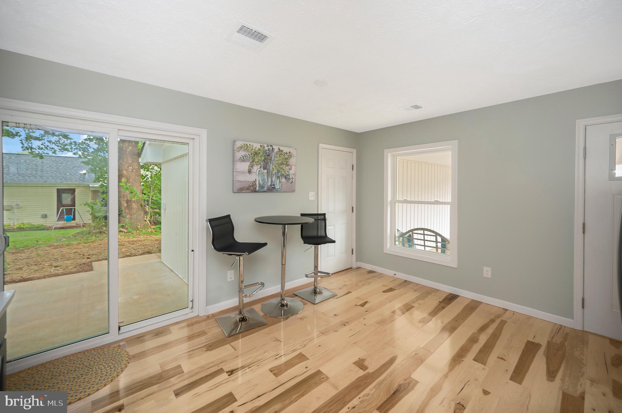 FARMINGTON HEIGHTS - Residential