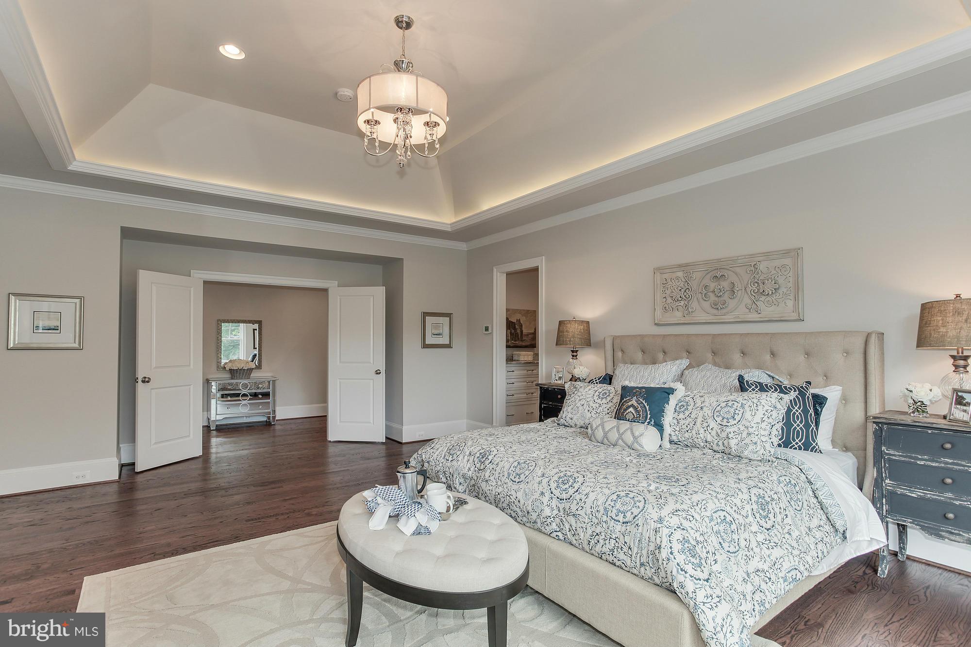 SALONA VILLAGE - Residential