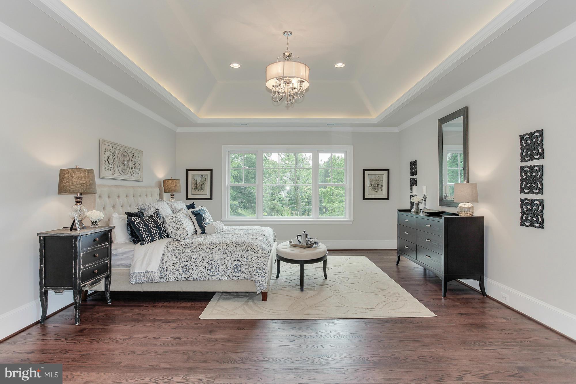 SALONA VILLAGE - Residential