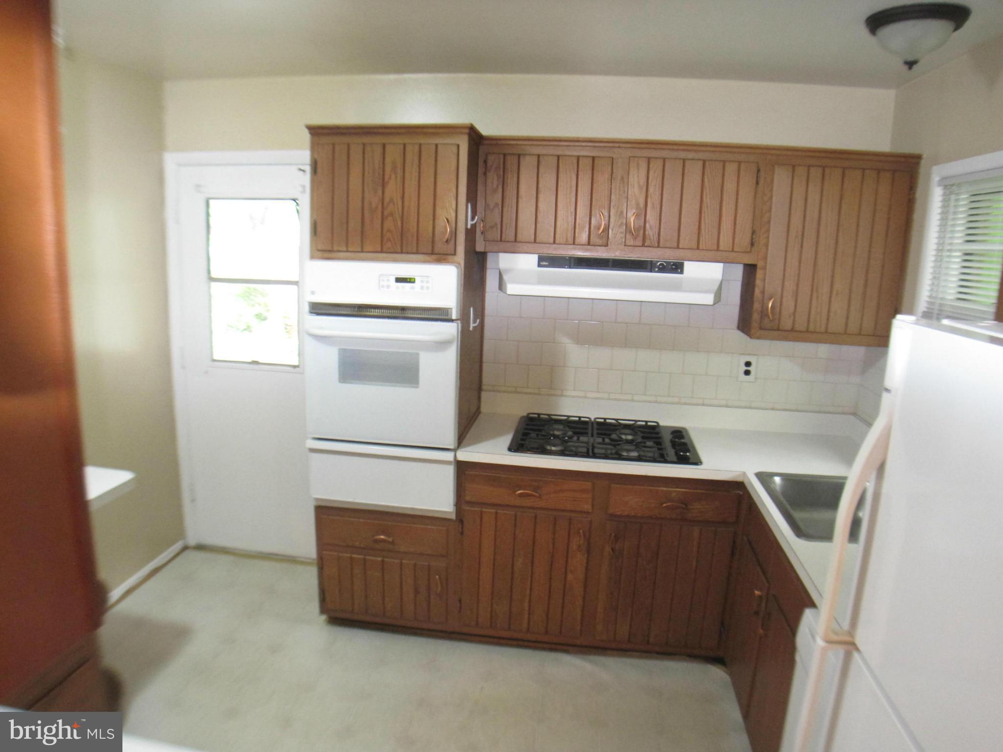 SPRINGBROOK FOREST - Residential Lease