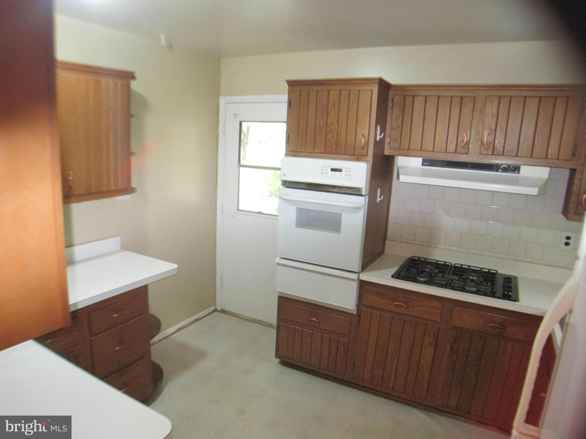 SPRINGBROOK FOREST - Residential Lease