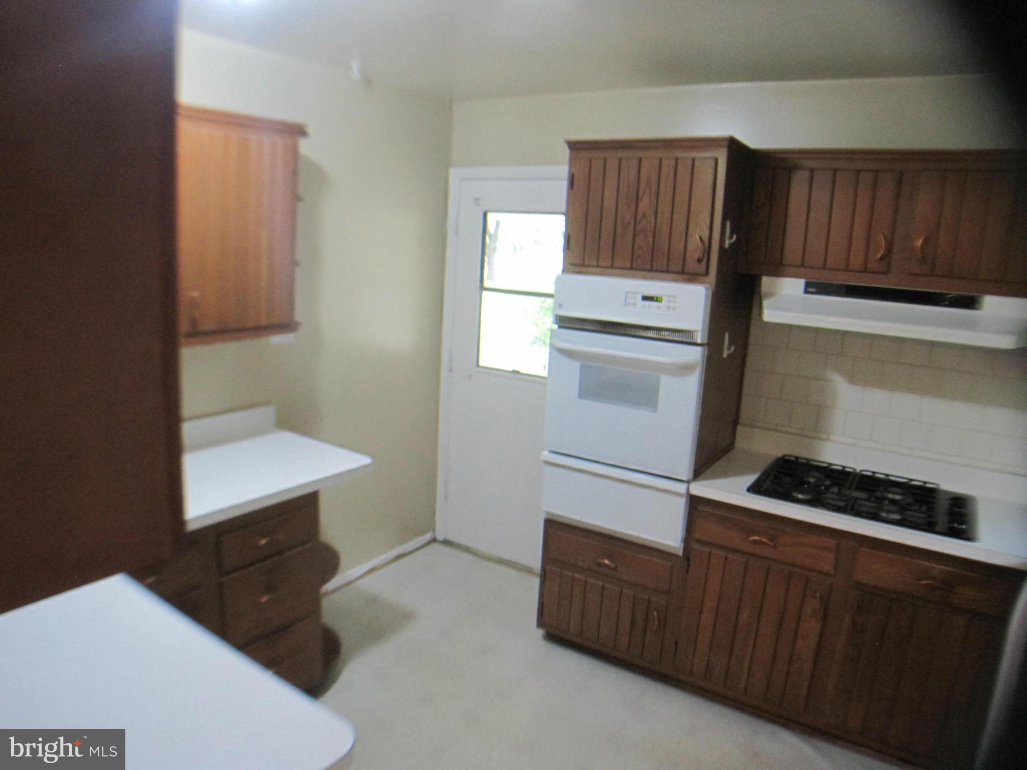 SPRINGBROOK FOREST - Residential Lease