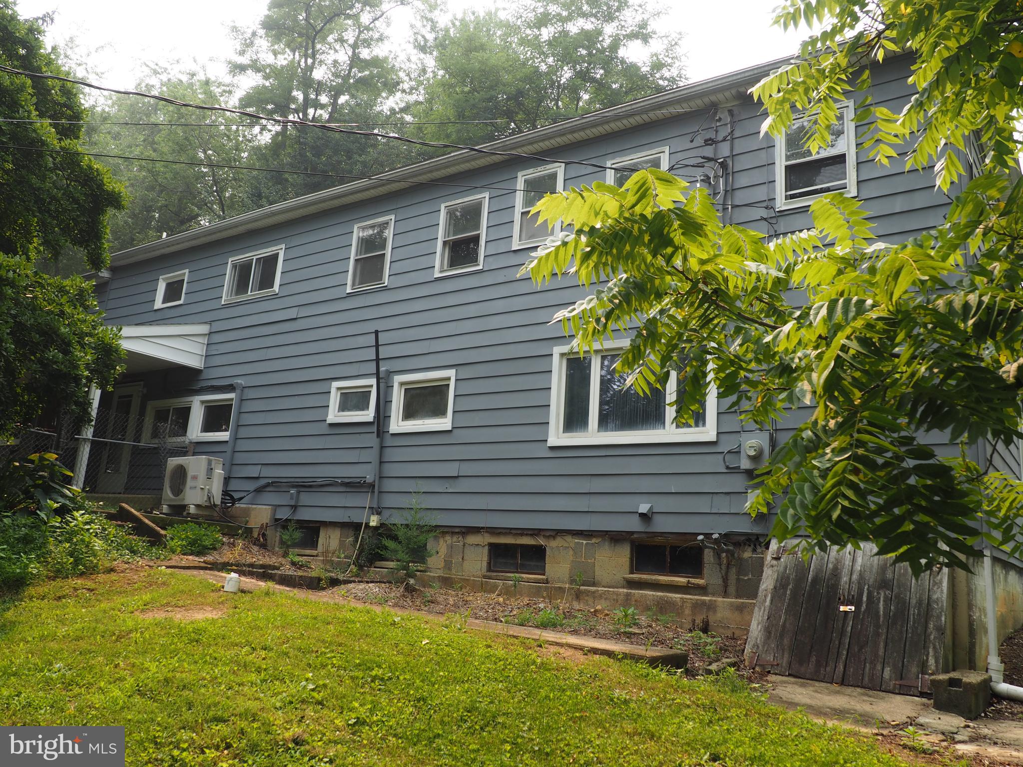 606 S MOUNTAIN ROAD