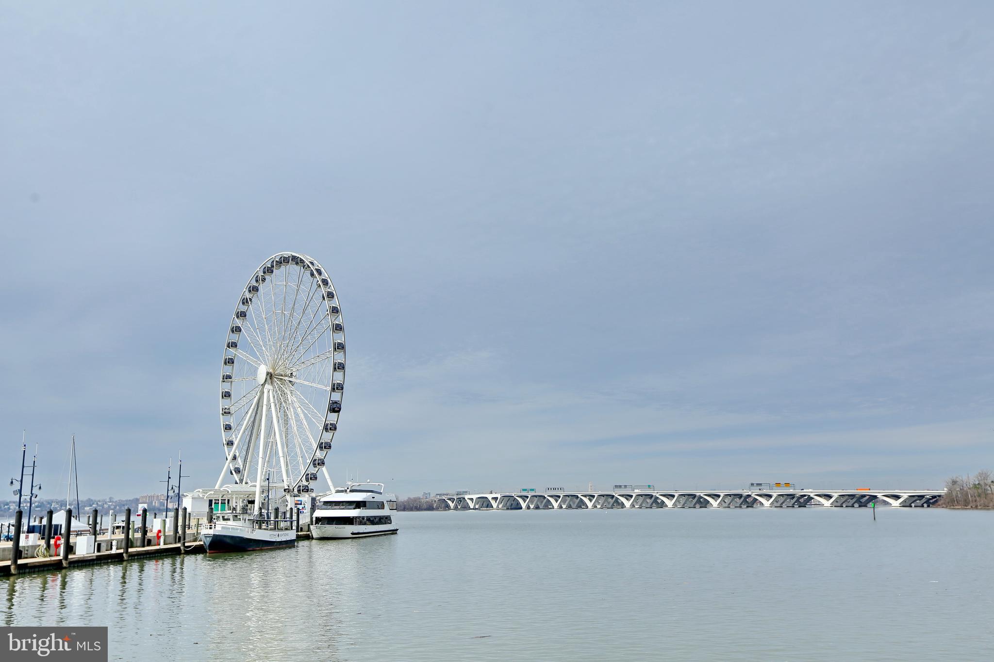ONE NATIONAL HARBOR CONDOMINIUM - Residential
