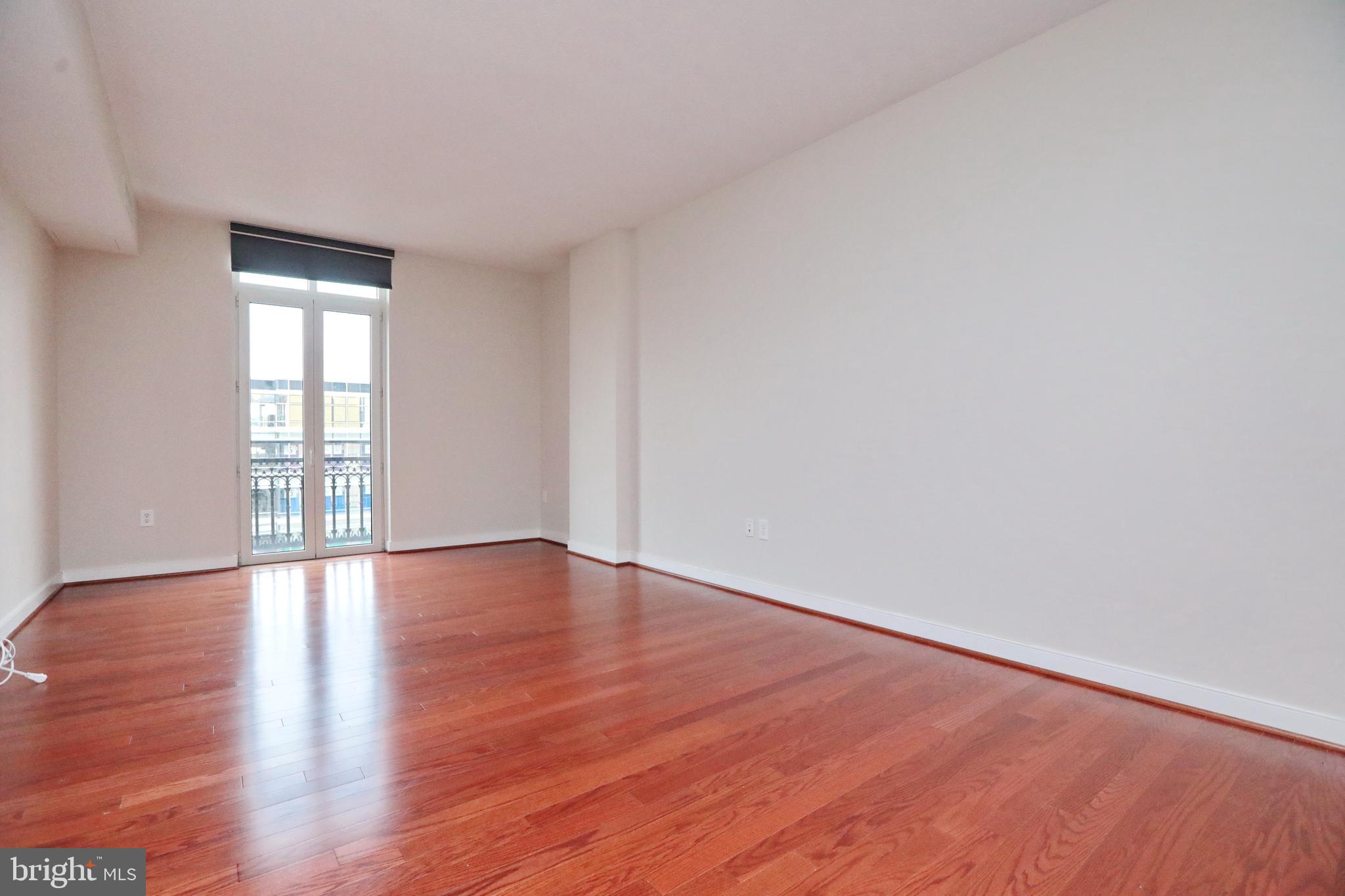 ONE NATIONAL HARBOR CONDOMINIUM - Residential